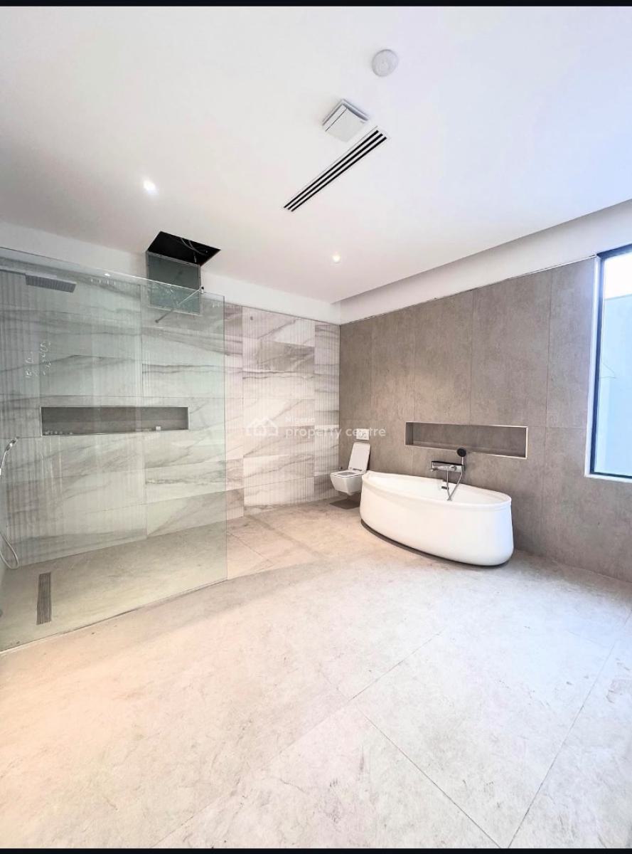 5 Bedroom Luxurious House with a Pool and Bq, Old Ikoyi, Ikoyi, Lagos, Detached Duplex for Sale