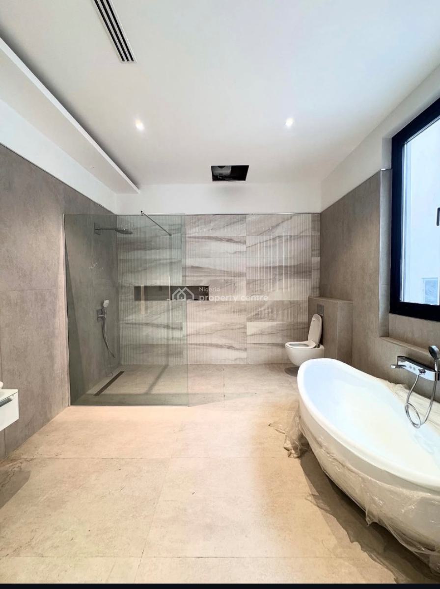 5 Bedroom Luxurious House with a Pool and Bq, Old Ikoyi, Ikoyi, Lagos, Detached Duplex for Sale