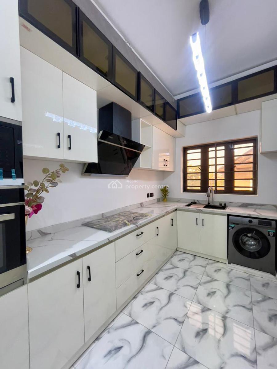 4 Bedroom Terrace Duplex with Private Compound &, Lekki Phase 1, Lekki, Lagos, Terraced Duplex for Sale