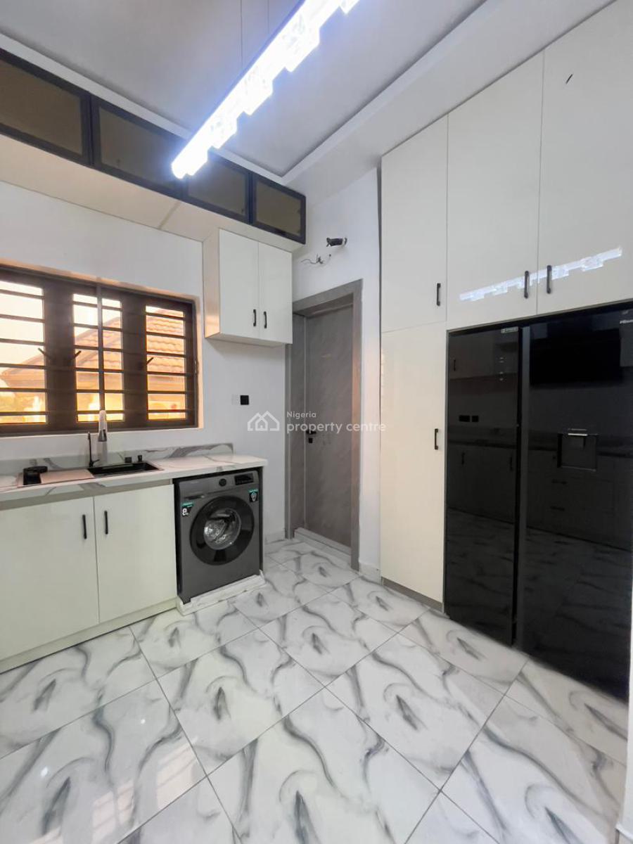 4 Bedroom Terrace Duplex with Private Compound &, Lekki Phase 1, Lekki, Lagos, Terraced Duplex for Sale