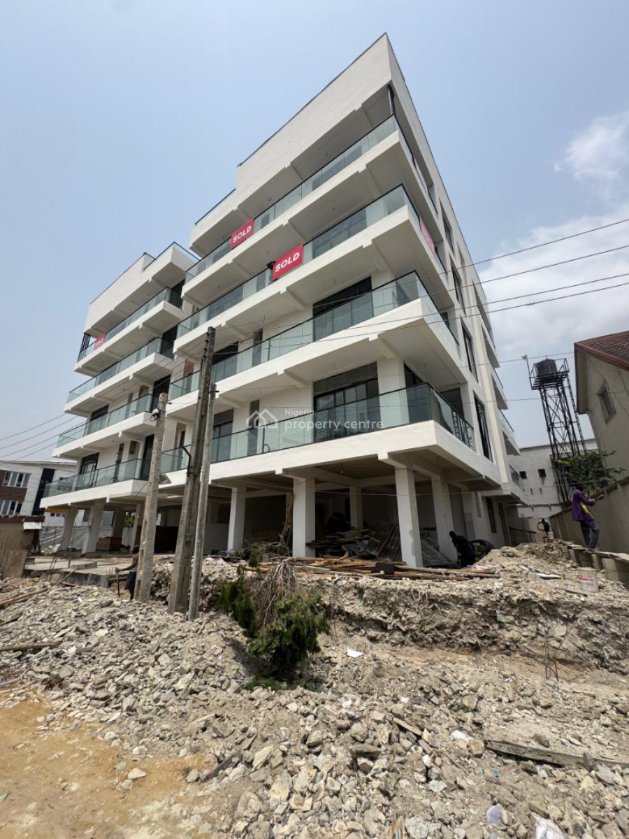 Enjoy Theurpueautic View and Luxury Living in This 2 Bedroom Apartment, Serviced 2 Bedroom Apartment with Excellent Finishing, Ikate, Lekki, Lagos, Flat / Apartment for Sale