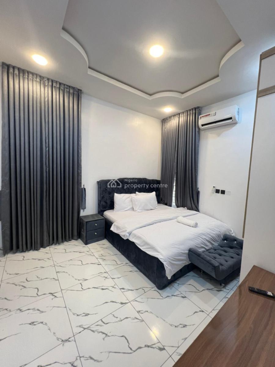 Luxury 4 Bedroom Duplex with Housekeeping and Gym, Wifi,parking Space,swimming Pool,24hrs Power Supply and Security, Ologolo, Lekki, Lagos, Flat / Apartment Short Let