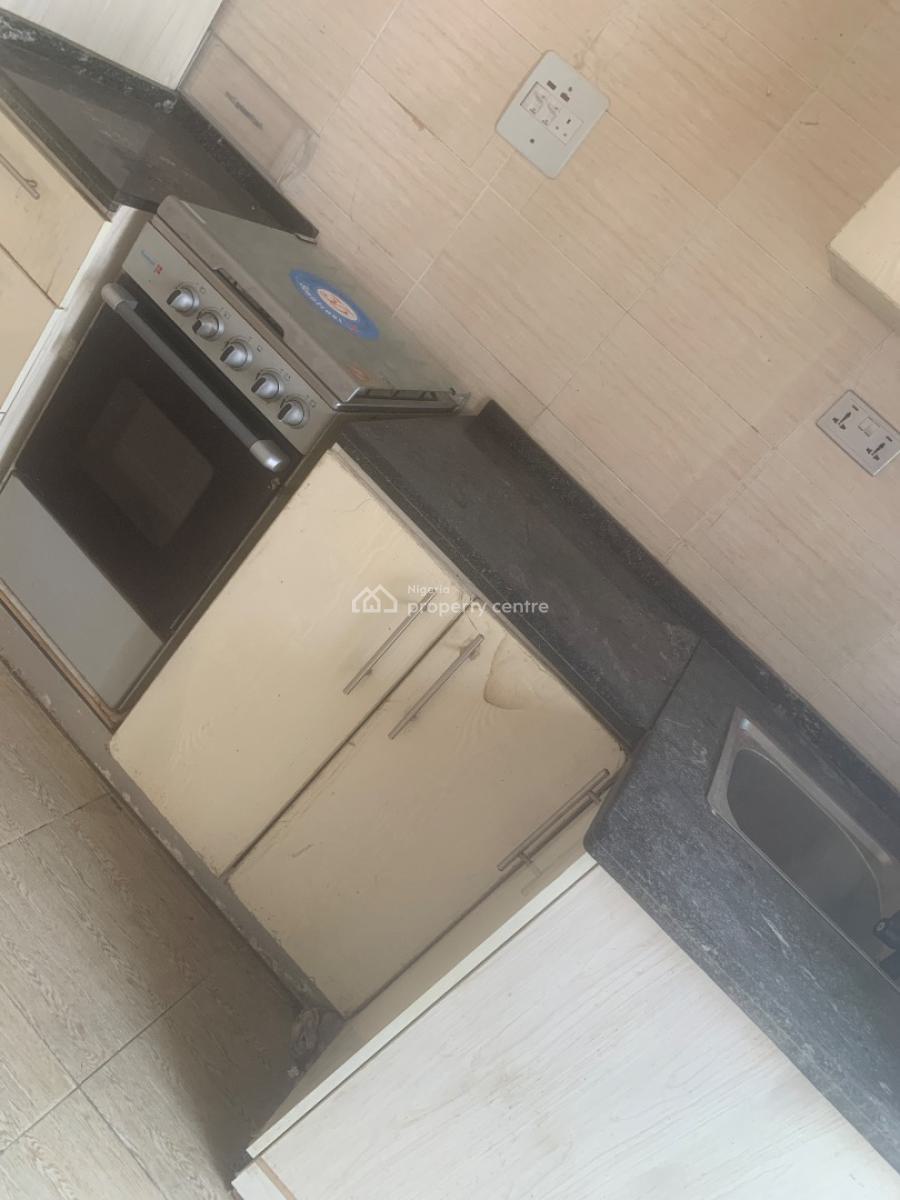 2 Bedroom Flat, Ikota Estate, Lekki Phase 2, Lekki, Lagos, Flat / Apartment for Rent