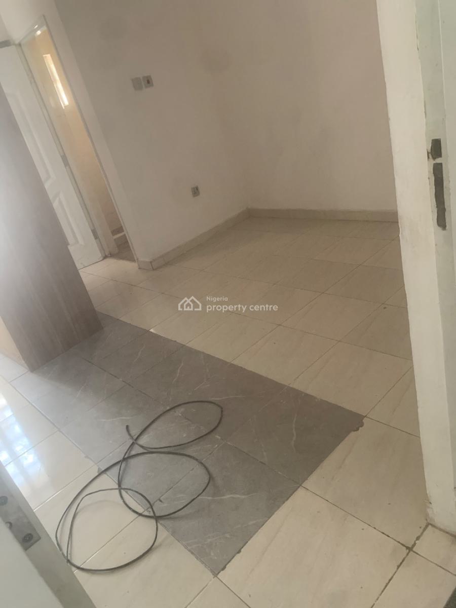 2 Bedroom Flat, Ikota Estate, Lekki Phase 2, Lekki, Lagos, Flat / Apartment for Rent