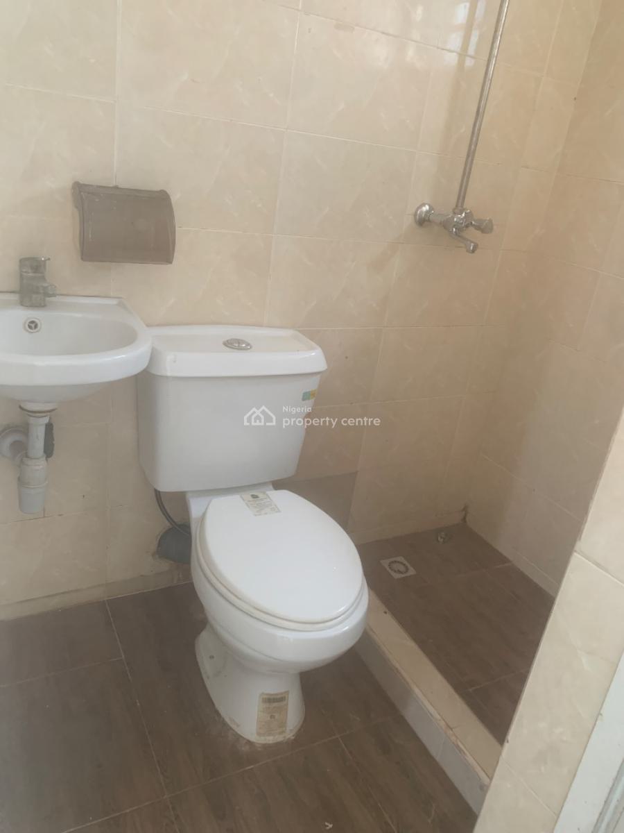 2 Bedroom Flat, Ikota Estate, Lekki Phase 2, Lekki, Lagos, Flat / Apartment for Rent