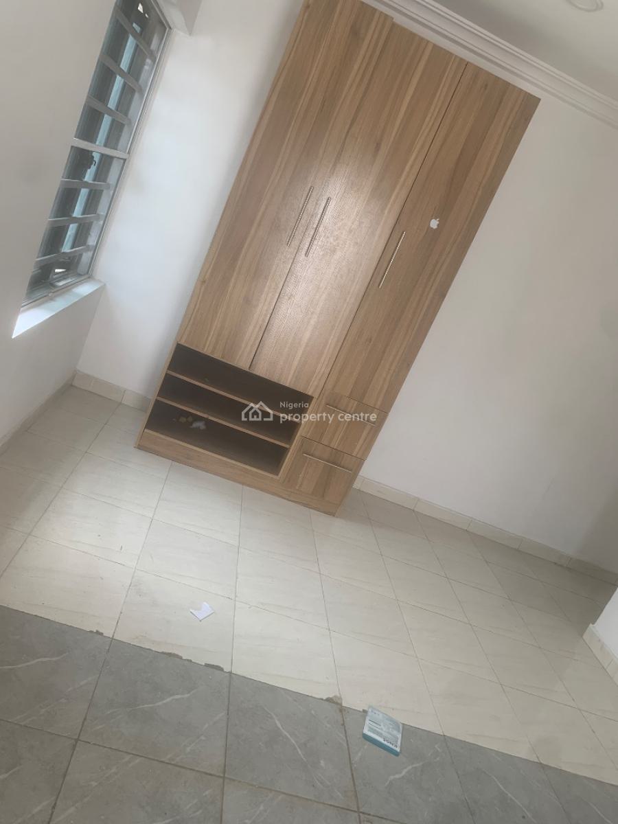 2 Bedroom Flat, Ikota Estate, Lekki Phase 2, Lekki, Lagos, Flat / Apartment for Rent