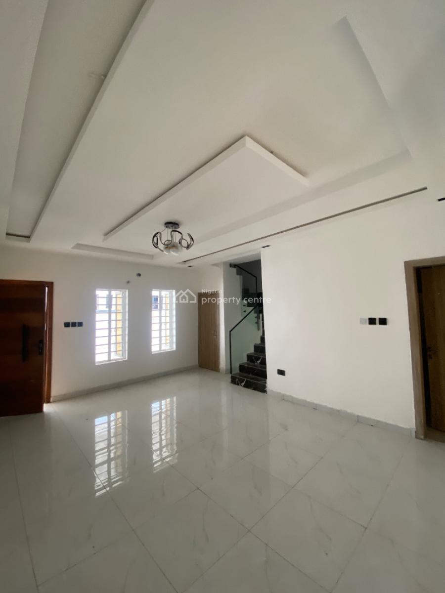 3 Bedroom Duplex, in an Estate in Blenco Sangotedo, Ajah, Lagos, Terraced Duplex for Rent