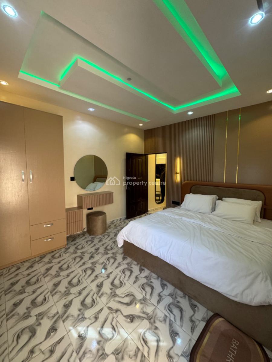 Exclusive One Bedroom Apartment, Yaba, Lagos, Mini Flat (room and Parlour) Short Let