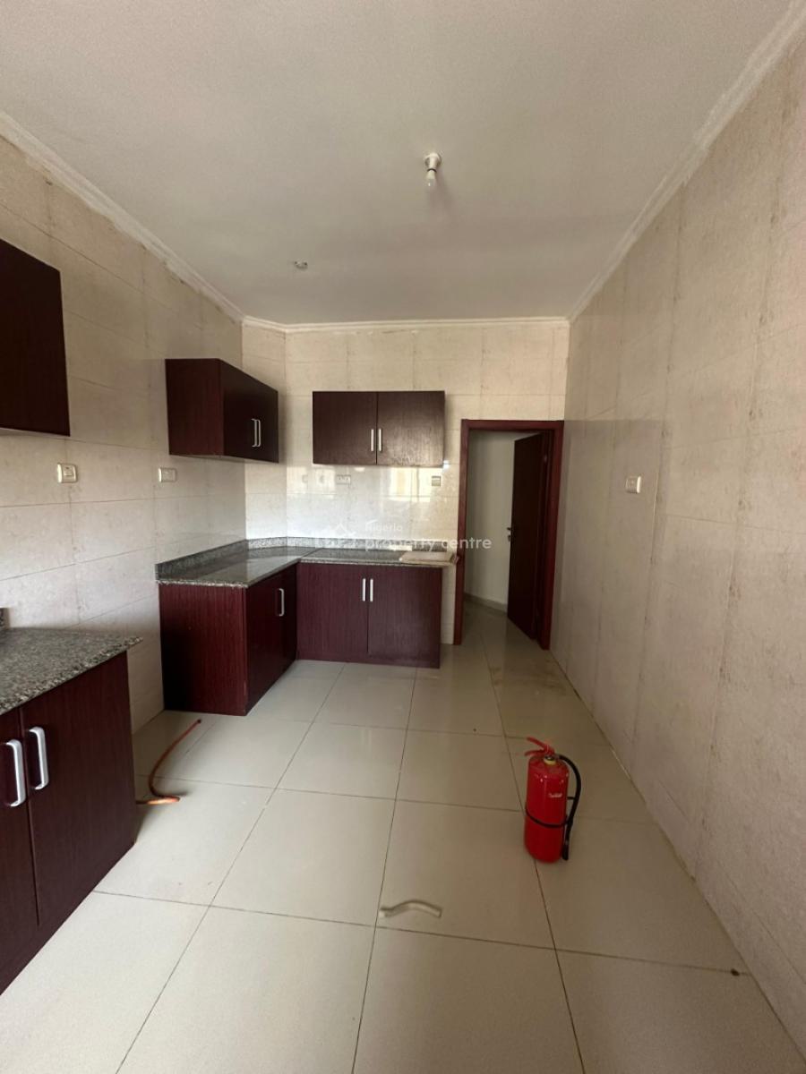 3 Bedroom Flat ( 3rd Floor) at Cadogan Estate Osapa, Cadogan Estate, Osapa, Lekki, Lagos, Flat / Apartment for Rent