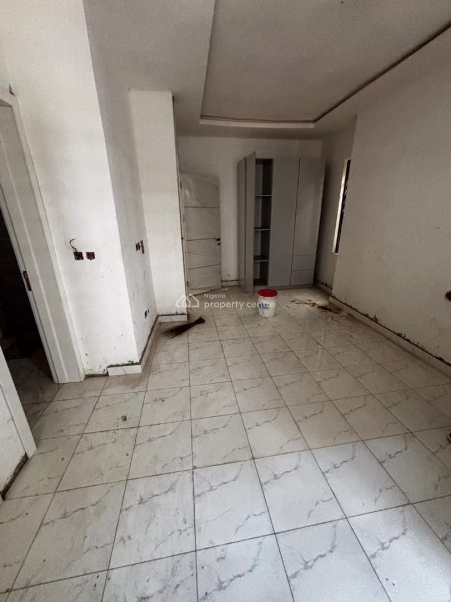 Exquisitely 4 Bedroom Semi-detached Duplex in Serene Environment, Gra, Ogudu, Lagos, Semi-detached Duplex for Sale