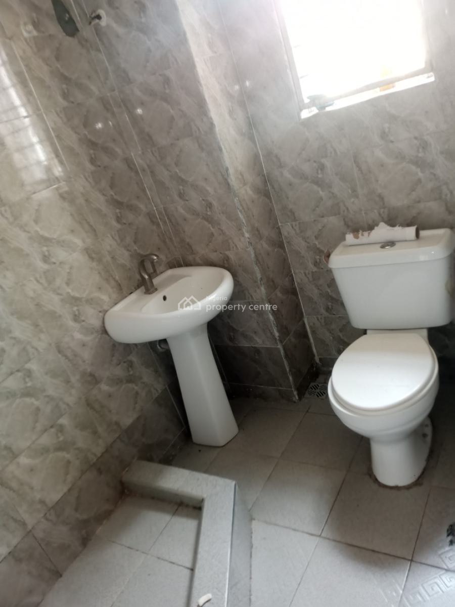 Nicely Maintained 4bedroom Terrace Duplex in a Very Accessible Place., Secured Place, Awoyaya, Ibeju Lekki, Lagos, Terraced Duplex for Rent