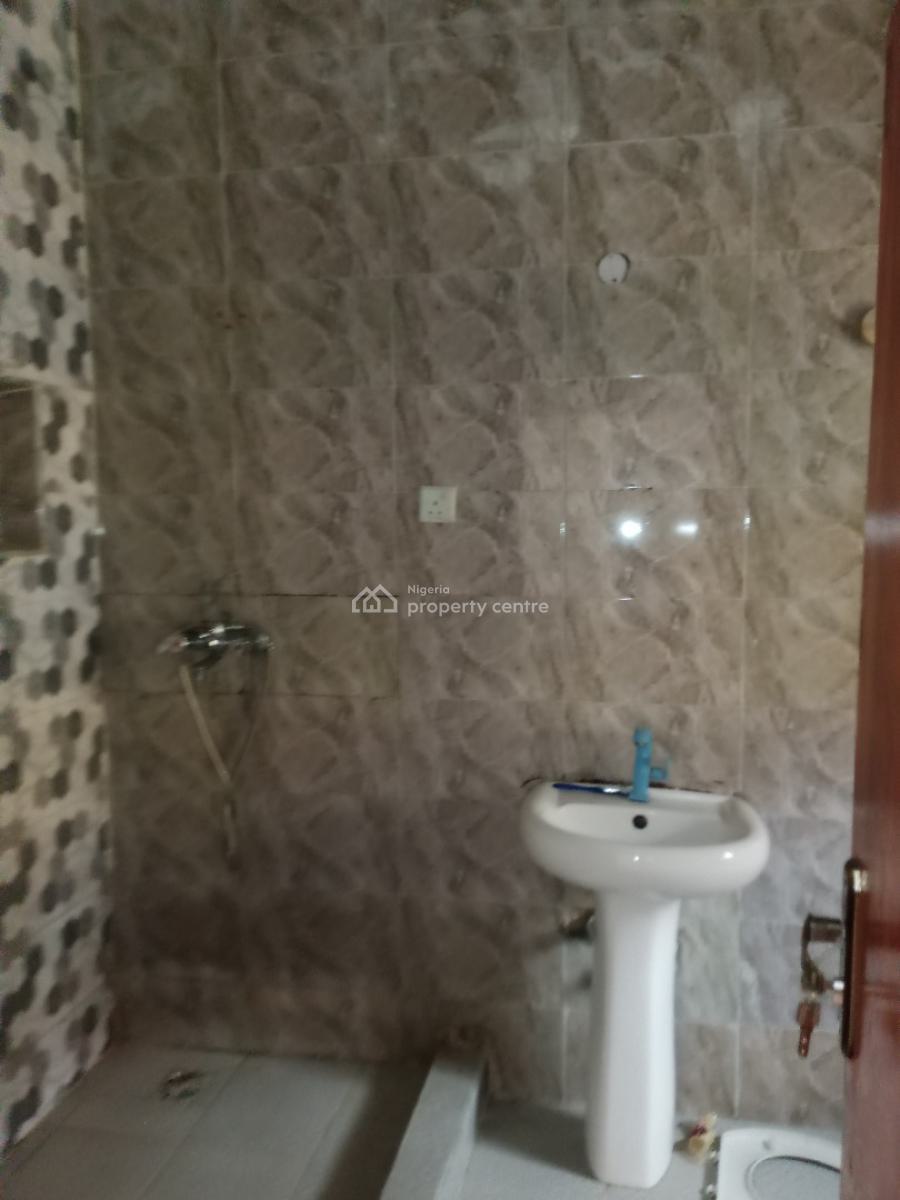 Nicely Maintained 4bedroom Terrace Duplex in a Very Accessible Place., Secured Place, Awoyaya, Ibeju Lekki, Lagos, Terraced Duplex for Rent