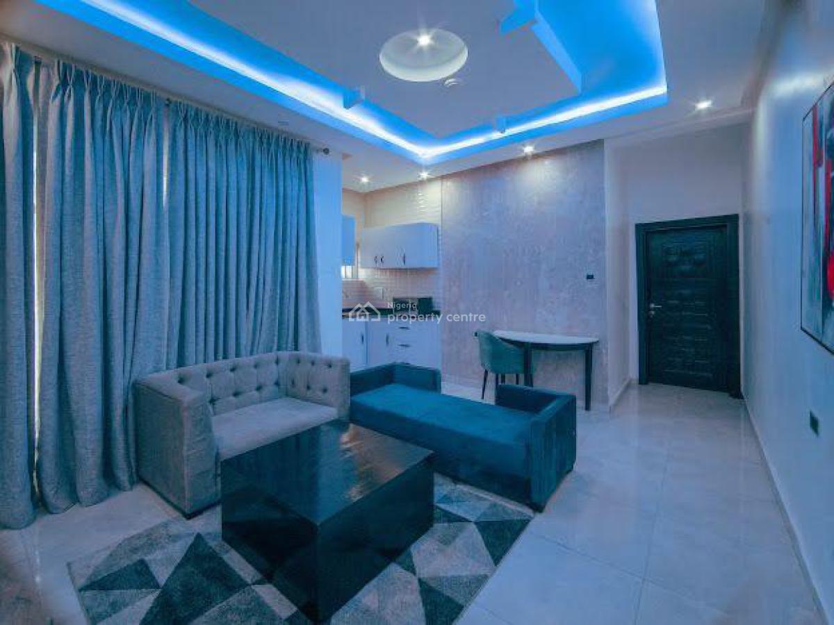 a Luxurious One Bedroom with Kitchenette, Nnpc, Fara Park, Sangotedo, Ajah, Lagos, Flat / Apartment Short Let