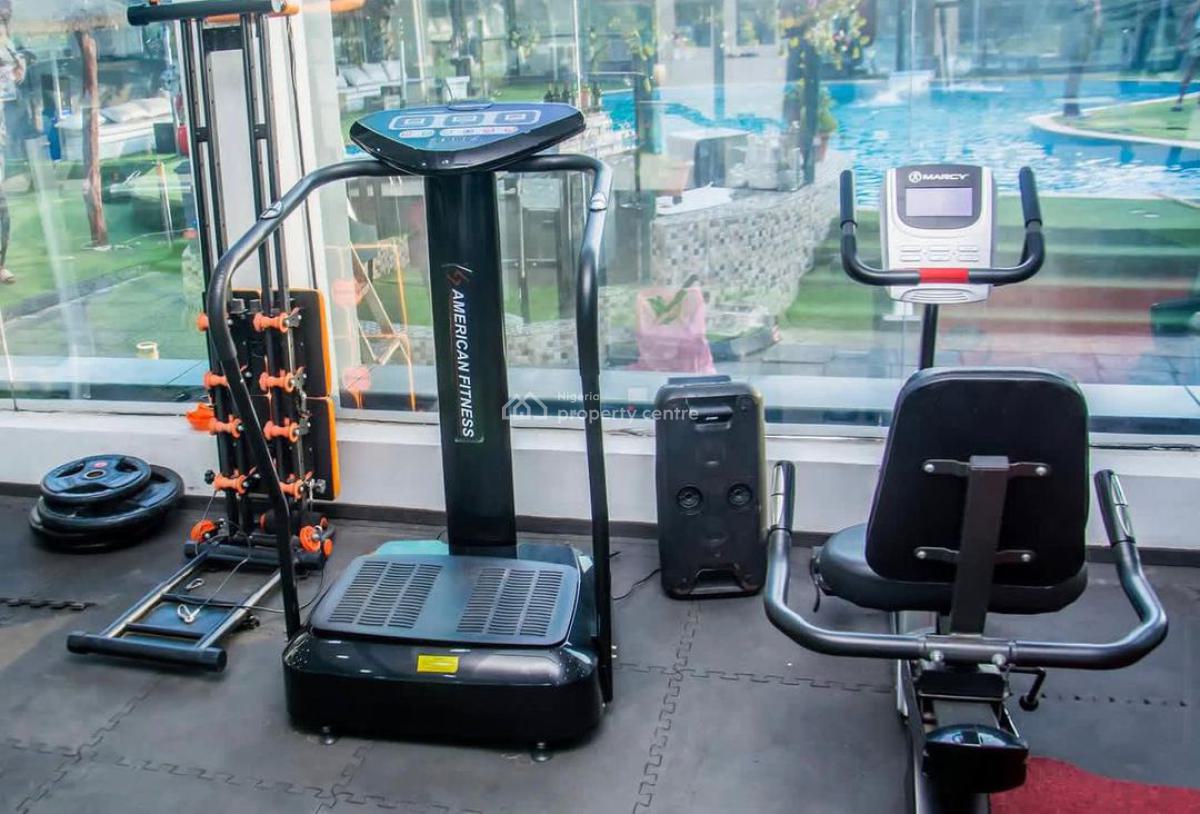 a Luxurious One Bedroom with Kitchenette, Nnpc, Fara Park, Sangotedo, Ajah, Lagos, Flat / Apartment Short Let