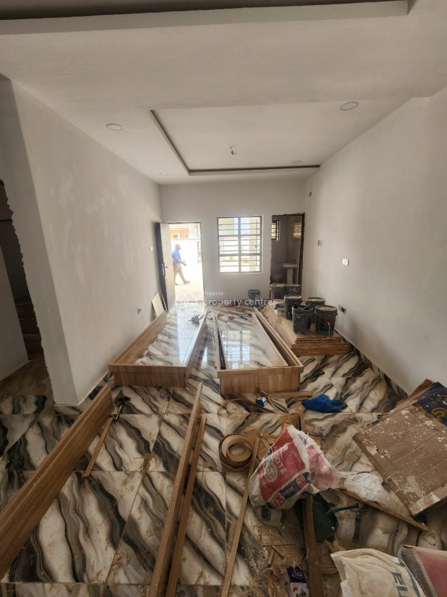 Luxury Two Bedroom Block of Flat, Dawaki District, Dawaki, Gwarinpa, Abuja, Flat / Apartment for Rent