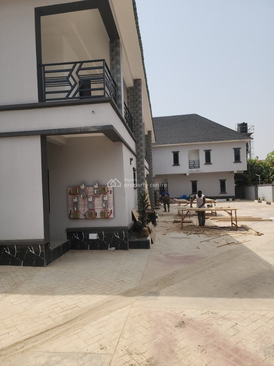 Luxury Two Bedroom Block of Flat, Dawaki District, Dawaki, Gwarinpa, Abuja, Flat / Apartment for Rent