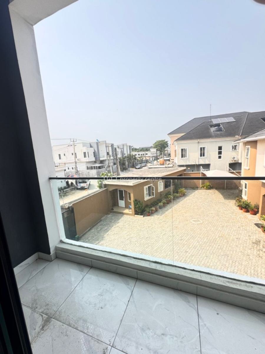 Exquisite 2 Bedroom Apartment, Ilasan, Lekki, Lagos, Flat / Apartment for Sale