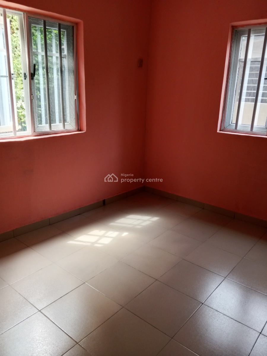 Clean Mini Flat Upstairs, Tijani Salako Bucknor Estate, Isolo, Lagos, Mini Flat (room and Parlour) for Rent