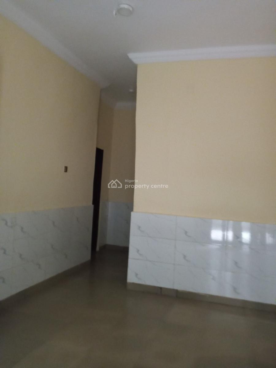 Clean Mini Flat, Tijani Salako Bucknor Estate, Isolo, Lagos, Mini Flat (room and Parlour) for Rent