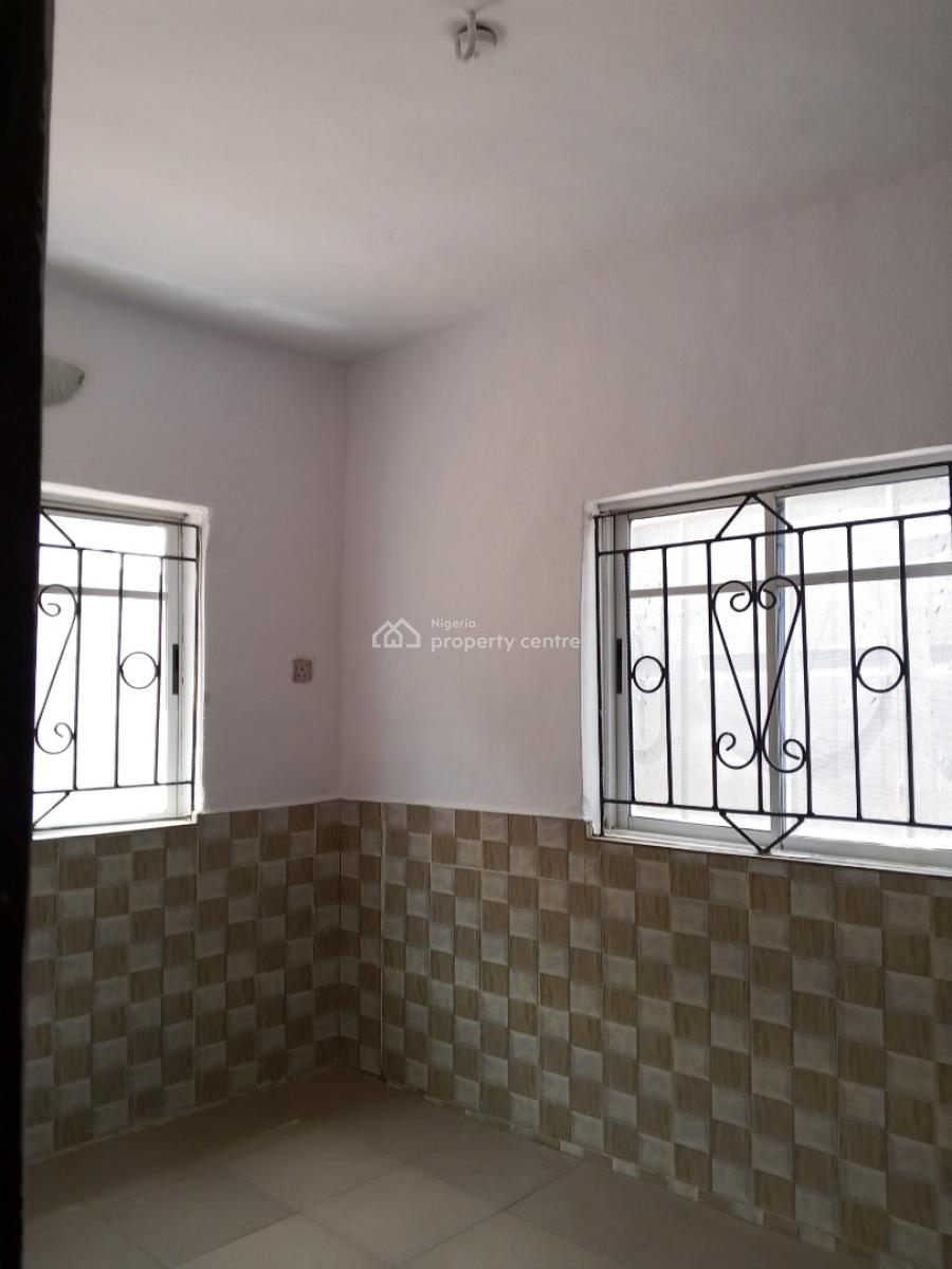 Clean Mini Flat, Tijani Salako Bucknor Estate, Isolo, Lagos, Mini Flat (room and Parlour) for Rent
