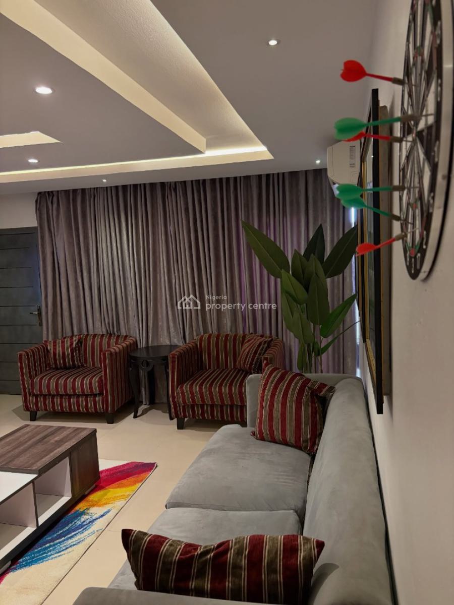 Scav  U3 X Spacious 3bedroom Apartment, Airport Road, Ikeja, Lagos, Flat / Apartment Short Let