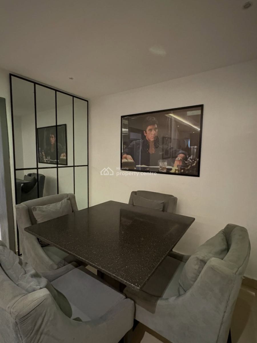 Scav  U3 X Spacious 3bedroom Apartment, Airport Road, Ikeja, Lagos, Flat / Apartment Short Let