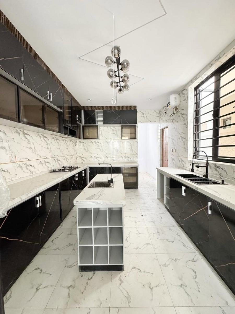 5bedroom Detached Duplex with Pentfloor, Ikota, Lekki, Lagos, Detached Duplex for Sale