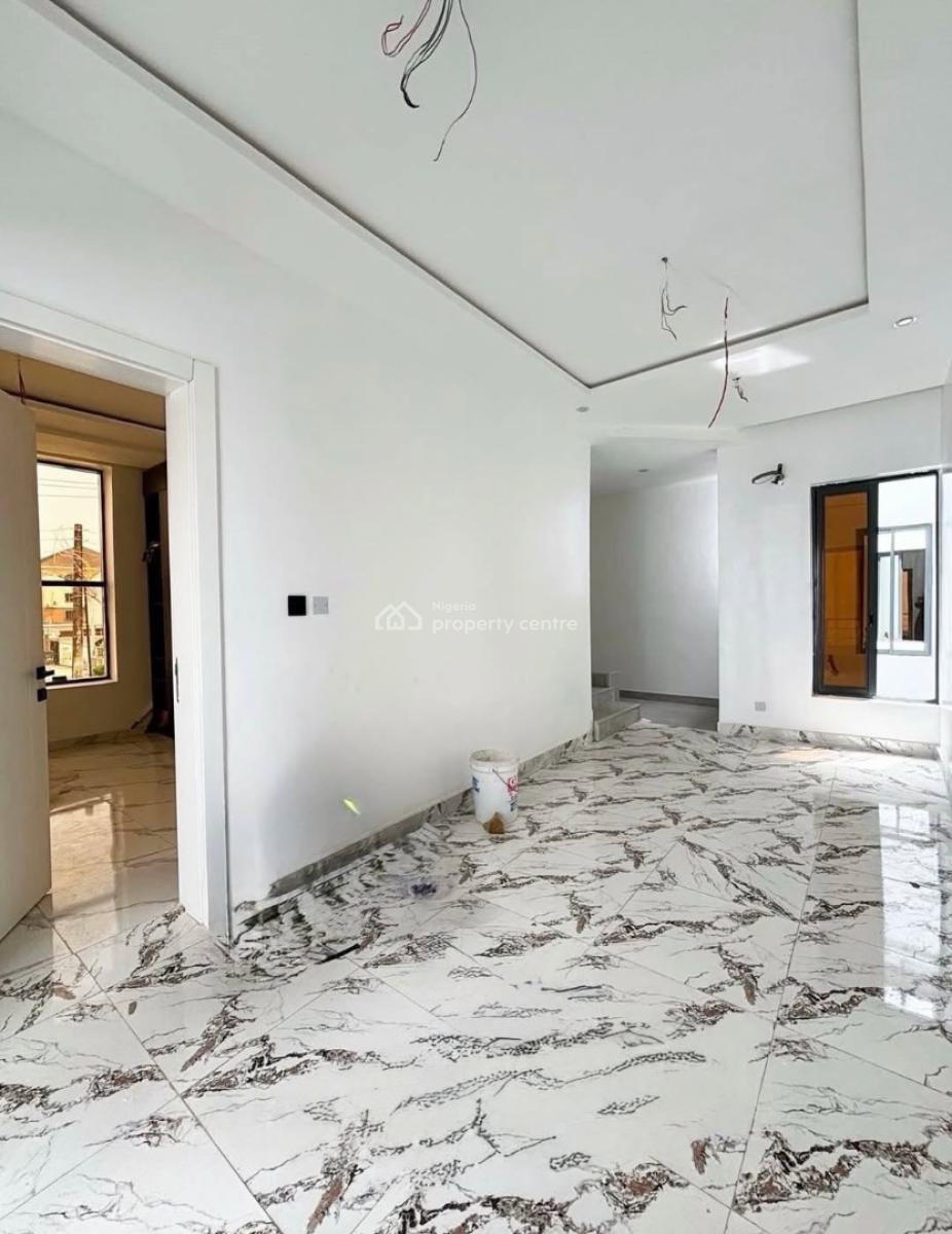 4 Bedroom Semi Detached Duplex, Lekki Phase 1, Lekki, Lagos, Semi-detached Duplex for Rent