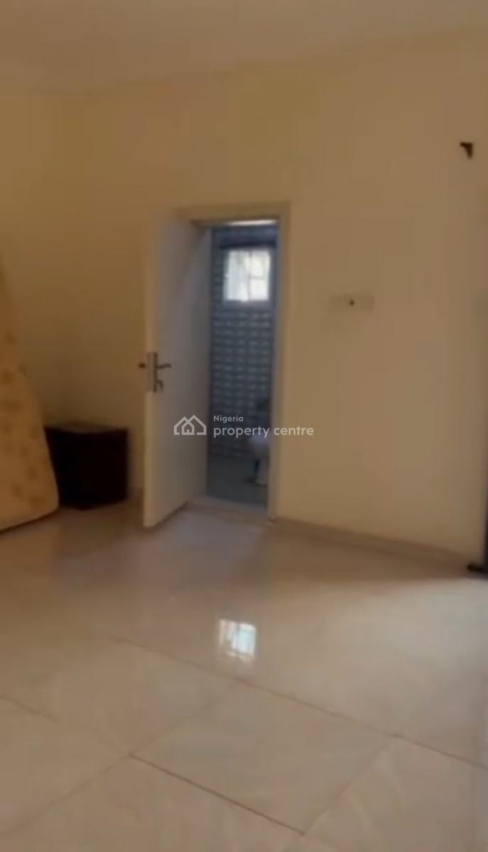 Nicely Finished 4 Bedrooms Terrace Serviced Duplex House, Paradise 3 Estate Chevron Drive, Lekki, Lagos, Terraced Duplex for Rent