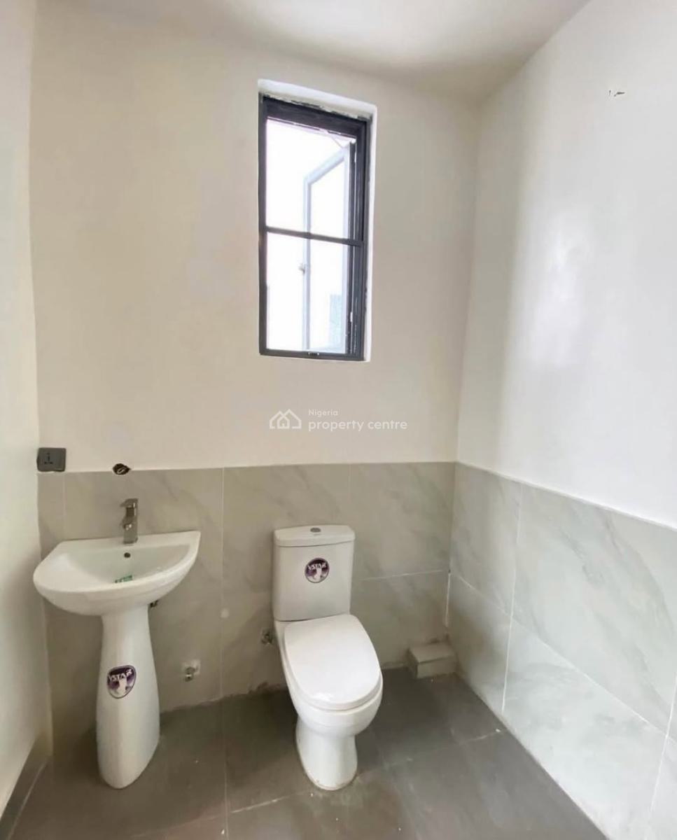 2 Bedroom Maisonette, Lekki Phase 1, Lekki, Lagos, House for Rent