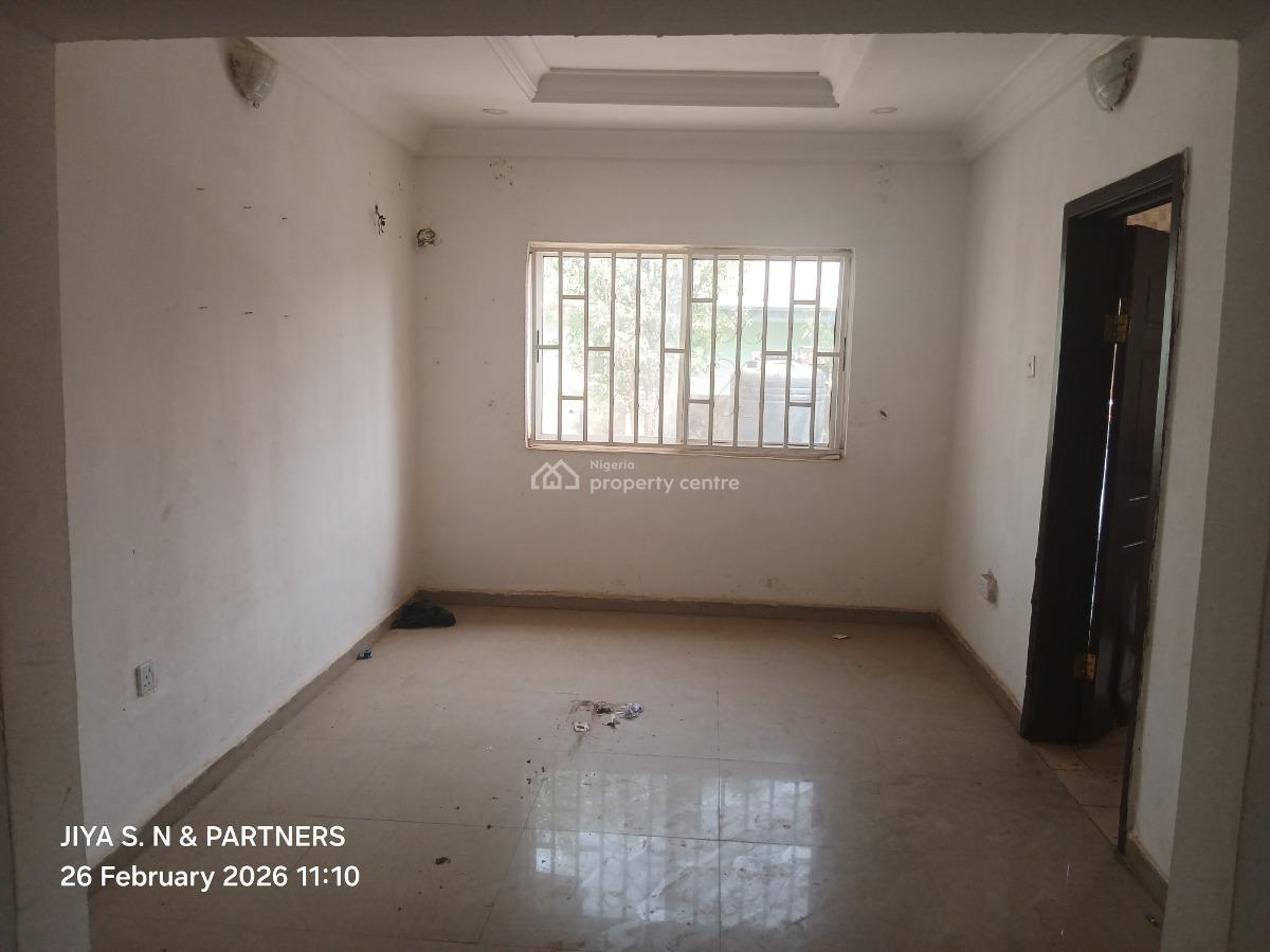 2bedroom Semi Detached Bungalow Alone in The Compound, Sunnyvale Estate, Galadimawa, Abuja, Semi-detached Bungalow for Rent