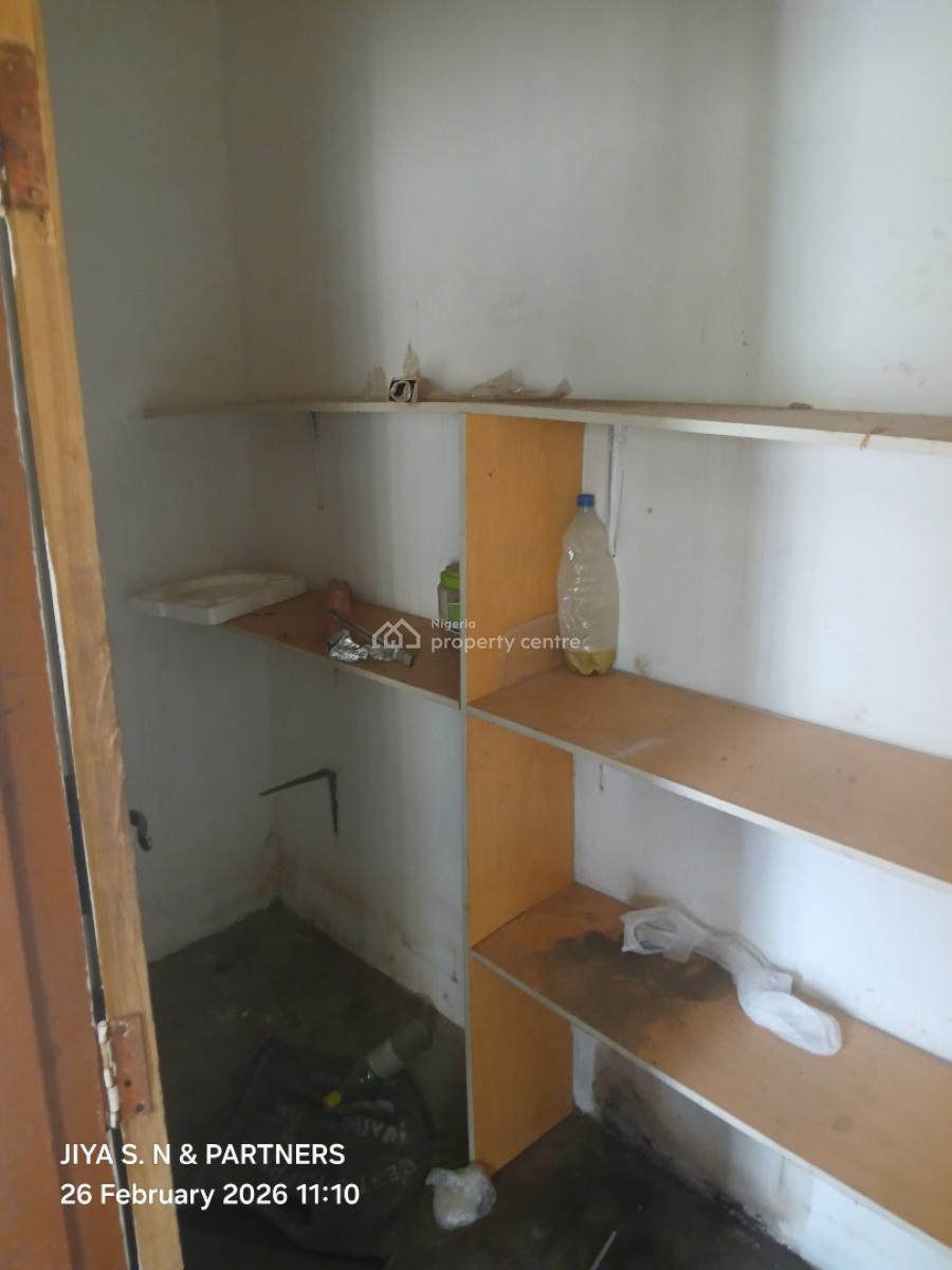 2bedroom Semi Detached Bungalow Alone in The Compound, Sunnyvale Estate, Galadimawa, Abuja, Semi-detached Bungalow for Rent