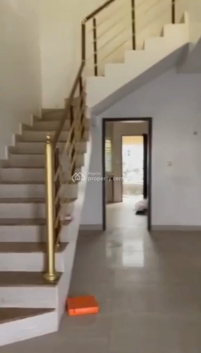 Elegant 4 Bedrooms Terrace Serviced Duplex House, Paradise 3 Estate Chevron Drive, Lekki, Lagos, Terraced Duplex for Rent