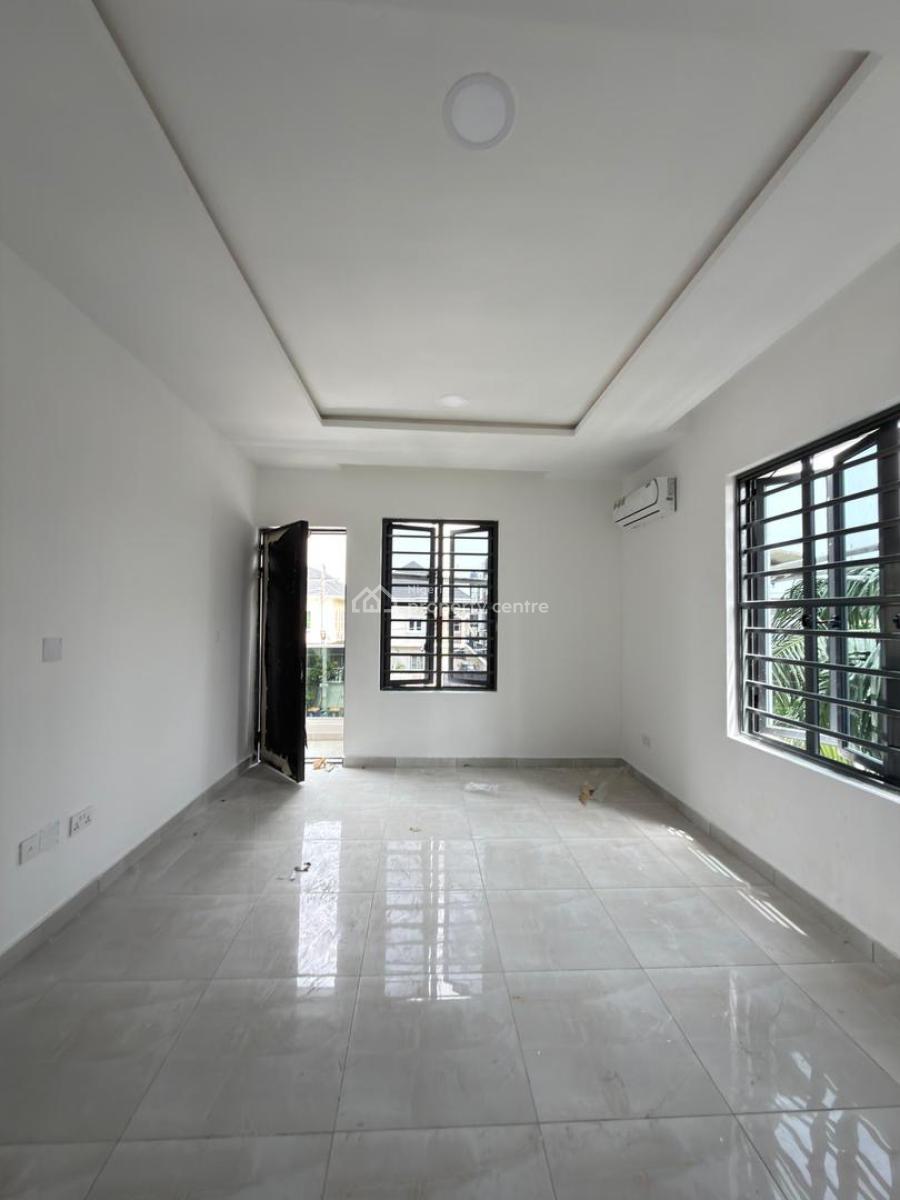 *3 Bedroom Condominium*, Phase 1, Lekki, Lagos, Flat / Apartment for Rent
