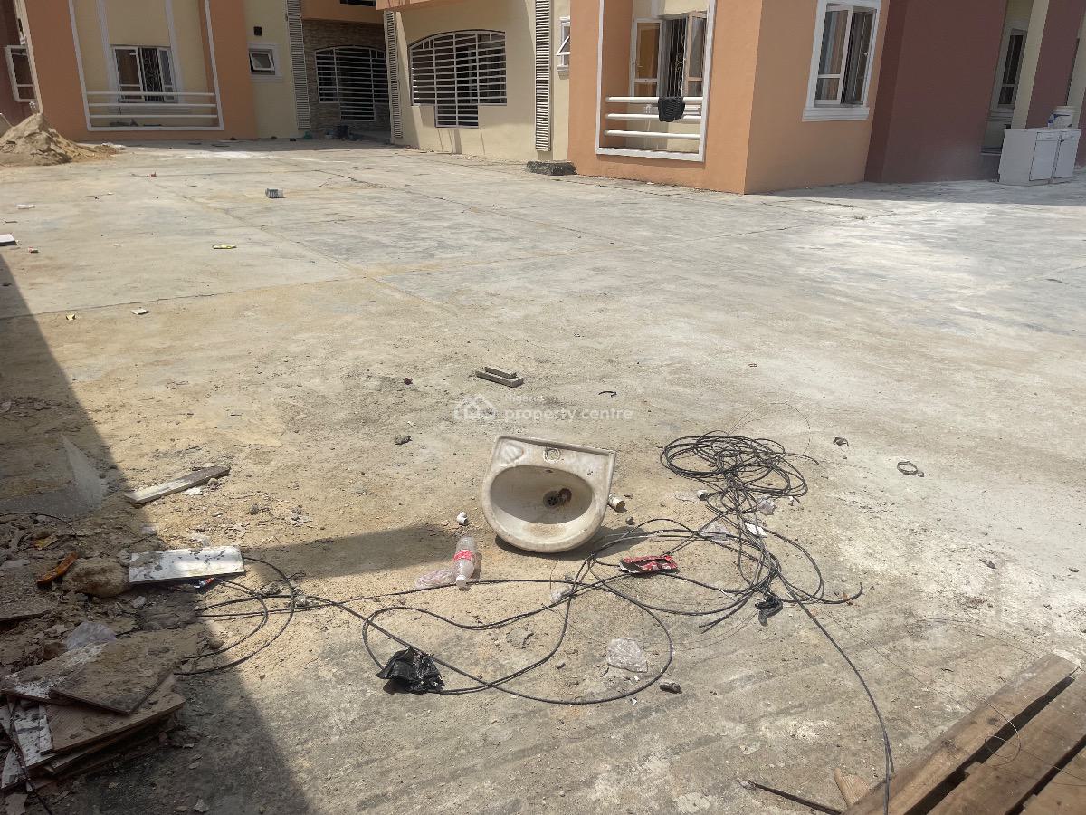 Luxury,newly Renovated 3bedrooms Apartments with a Bq, Oniru, Victoria Island (vi), Lagos, Flat / Apartment for Rent