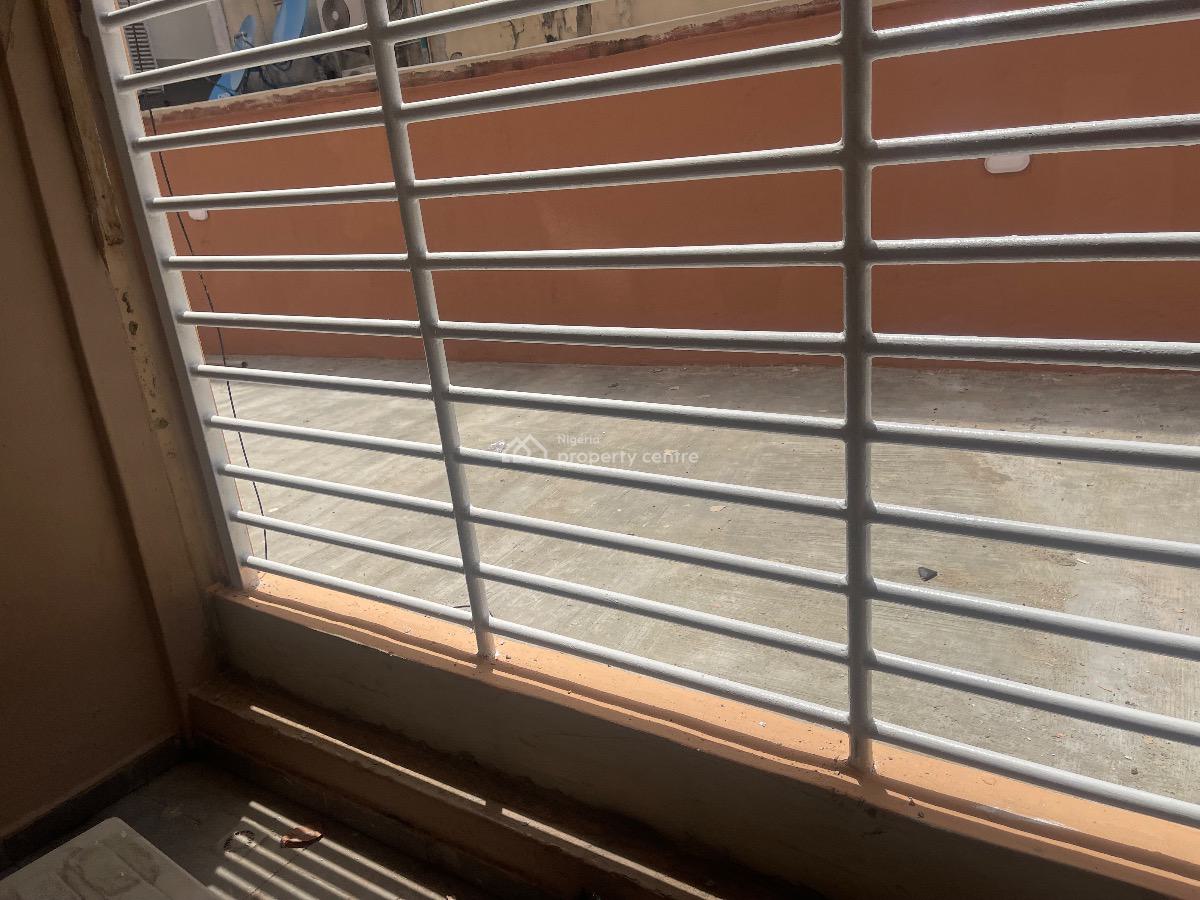 Luxury,newly Renovated 3bedrooms Apartments with a Bq, Oniru, Victoria Island (vi), Lagos, Flat / Apartment for Rent