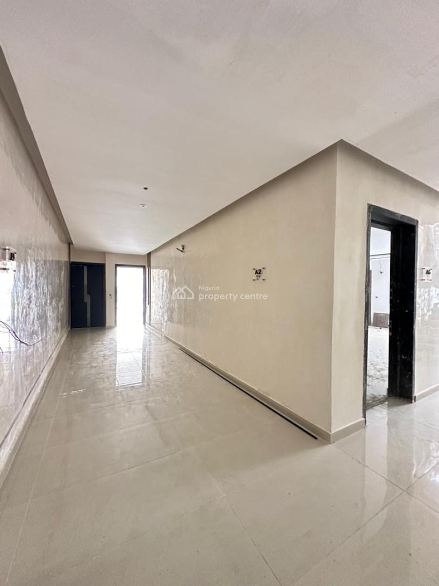 Spacious 3 Bedroom Penthouse, Lekki Phase 1, Lekki, Lagos, Flat / Apartment for Sale