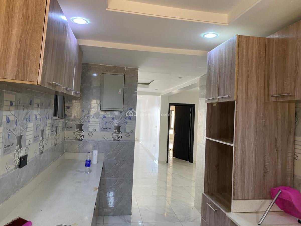 Super Massive Well Finished 3bedroom Apartment All Room Ensuit, Freedom Way Lekki, Lekki Phase 1, Lekki, Lagos, Flat / Apartment for Rent