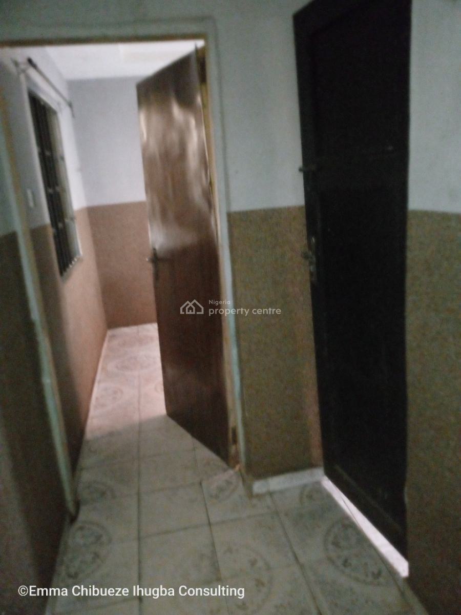 Nice Selfcontain at Trademore Estate, Trademore Estate Lugbe Abuja, Lugbe District, Abuja, Self Contain (single Rooms) for Rent