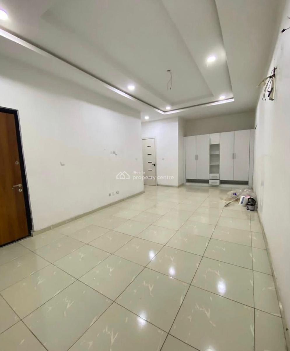 Spacious 4-bedroom Terrace Duplex with Fitted Kitchen & 18hrs Powe, Orchid Road, Lekki, Lagos, Terraced Duplex for Rent