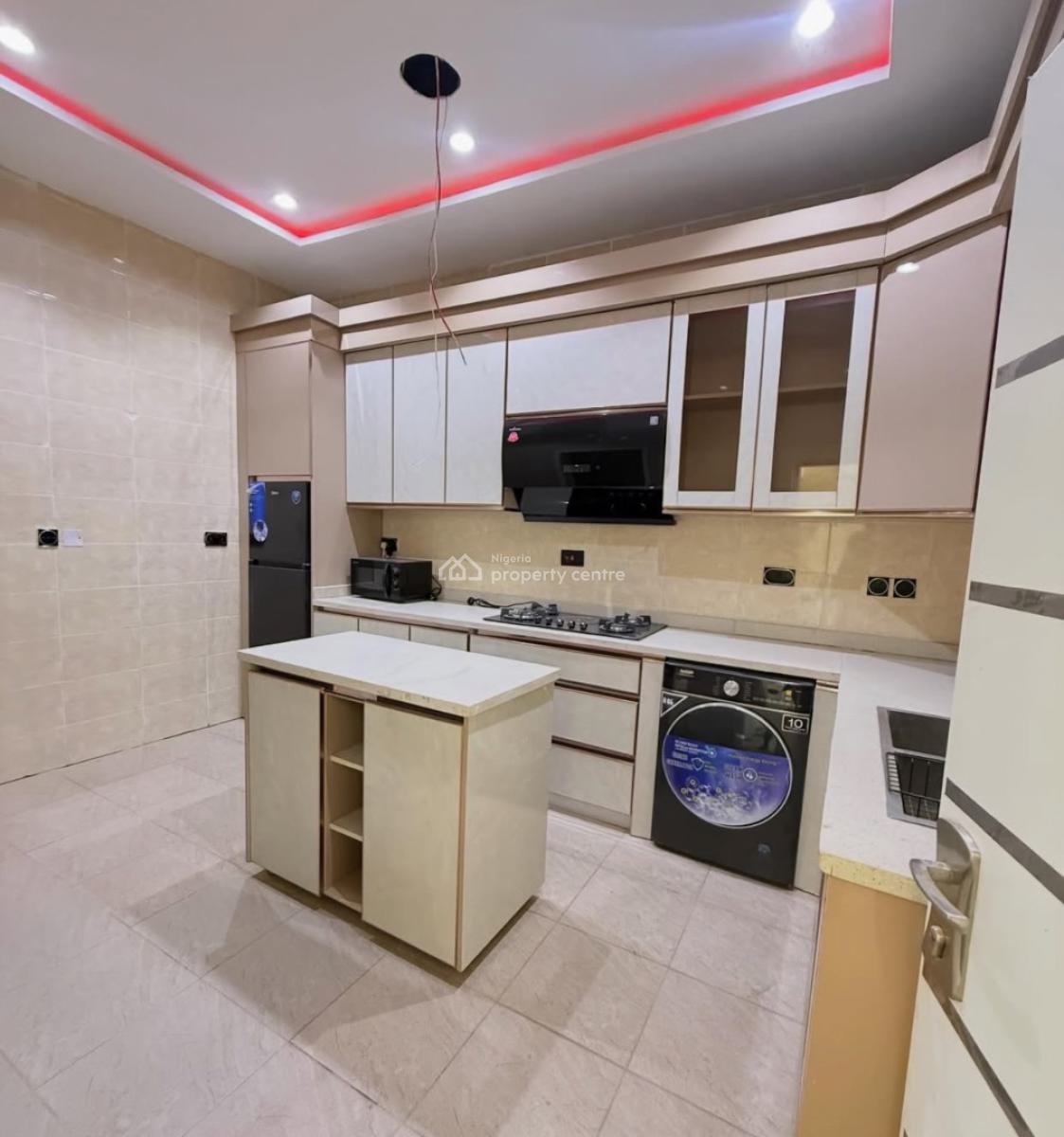 Fully Furnished 3 Bedroom Flat Maitama, Maitama, Maitama District, Abuja, Flat / Apartment for Rent