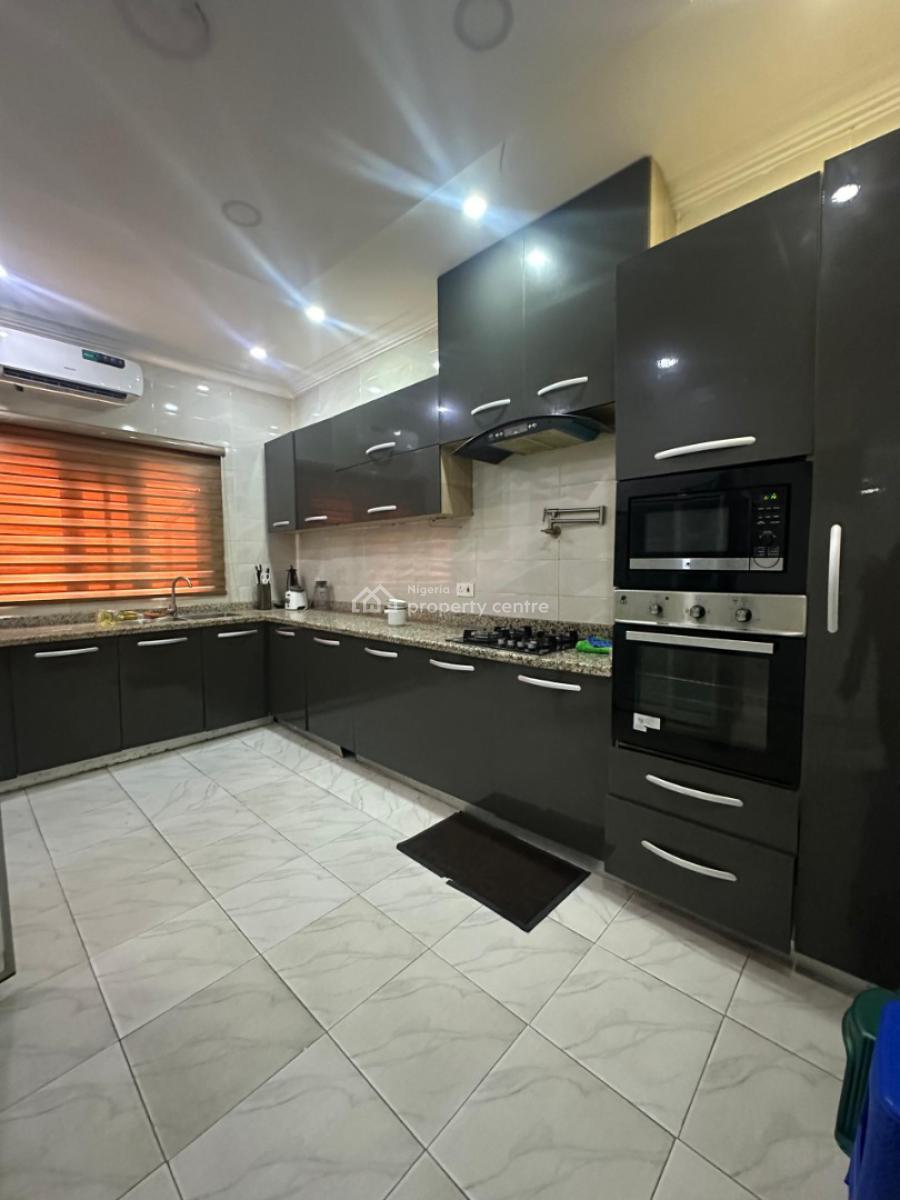 Beautiful 3 Bedroom Duplex with Swimming Pool, Ikeja Gra, Ikeja, Lagos, Flat / Apartment Short Let