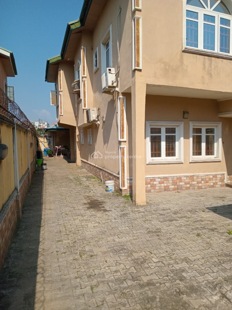 Spacious Miniflat Bq, in an Estate Off Admiralty Road, Lekki Phase 1, Lekki, Lagos, Mini Flat (room and Parlour) for Rent