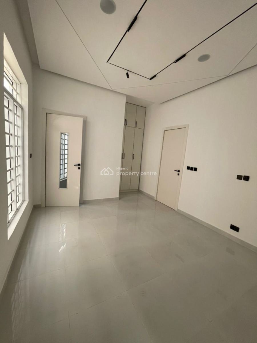 Perfectly Built 5bedroom Fully Detached Duplex with Pool & Bq, Ologolo, Lekki, Lagos, Detached Duplex for Sale