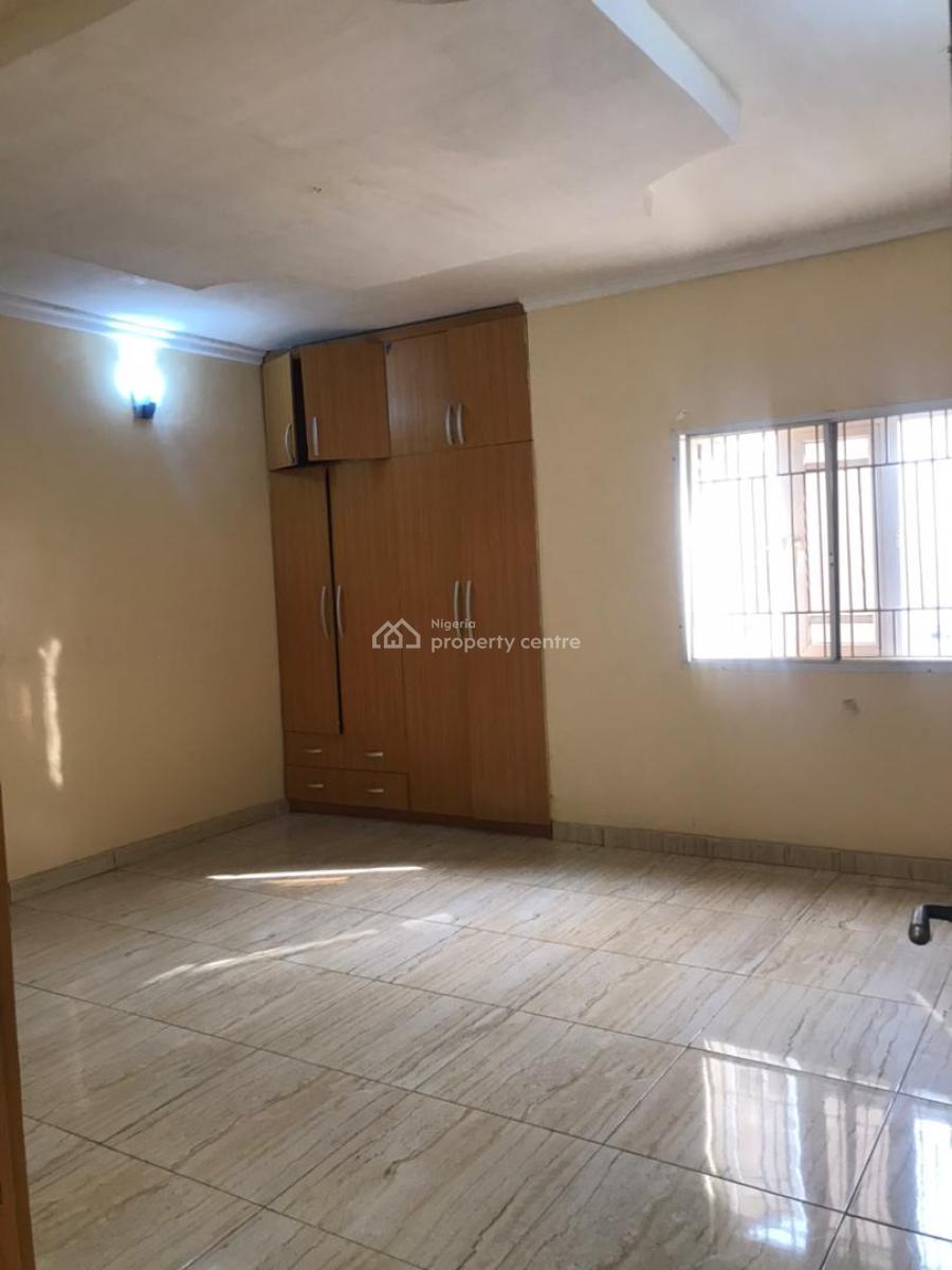 2 Bedroom Apartment, Lekki Phase 1, Lekki, Lagos, Flat / Apartment for Rent