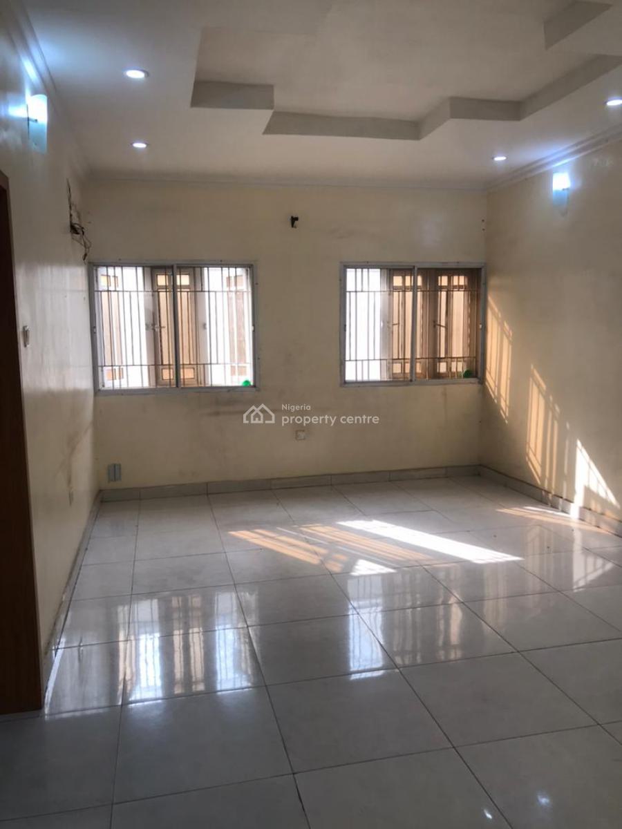 2 Bedroom Apartment, Lekki Phase 1, Lekki, Lagos, Flat / Apartment for Rent