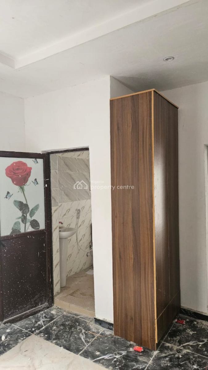 Brand New 2 Bedroom Luxury Apartment, Alahun Before Onosa, Ibeju, Lagos, Flat / Apartment for Rent