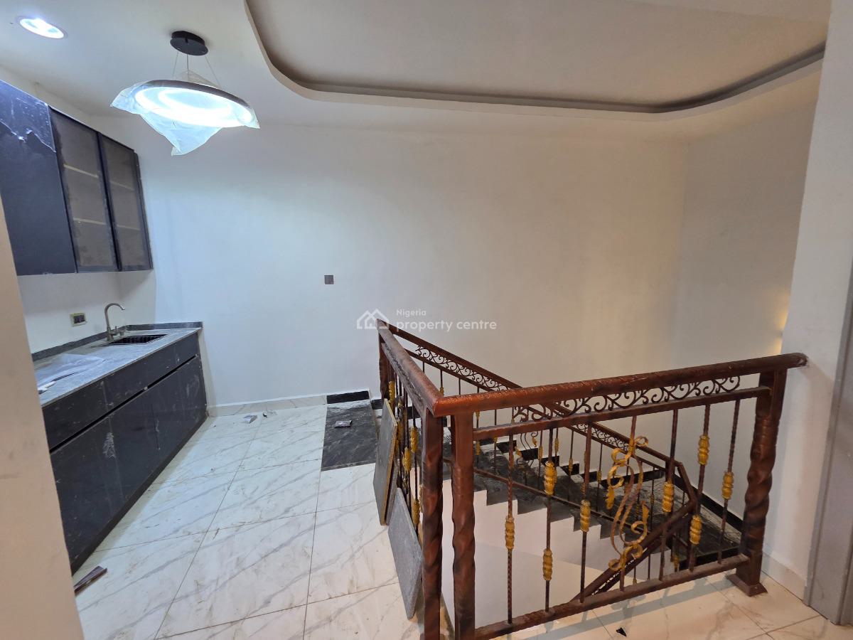 Exquisitely Finished 4-bedrooms Terrace Duplex with Bq, Haruna Street, Utako, Abuja, Terraced Duplex for Sale