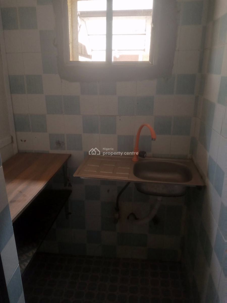 Decent Self Contain, American International School 10000, Durumi, Abuja, Self Contain (single Rooms) for Rent