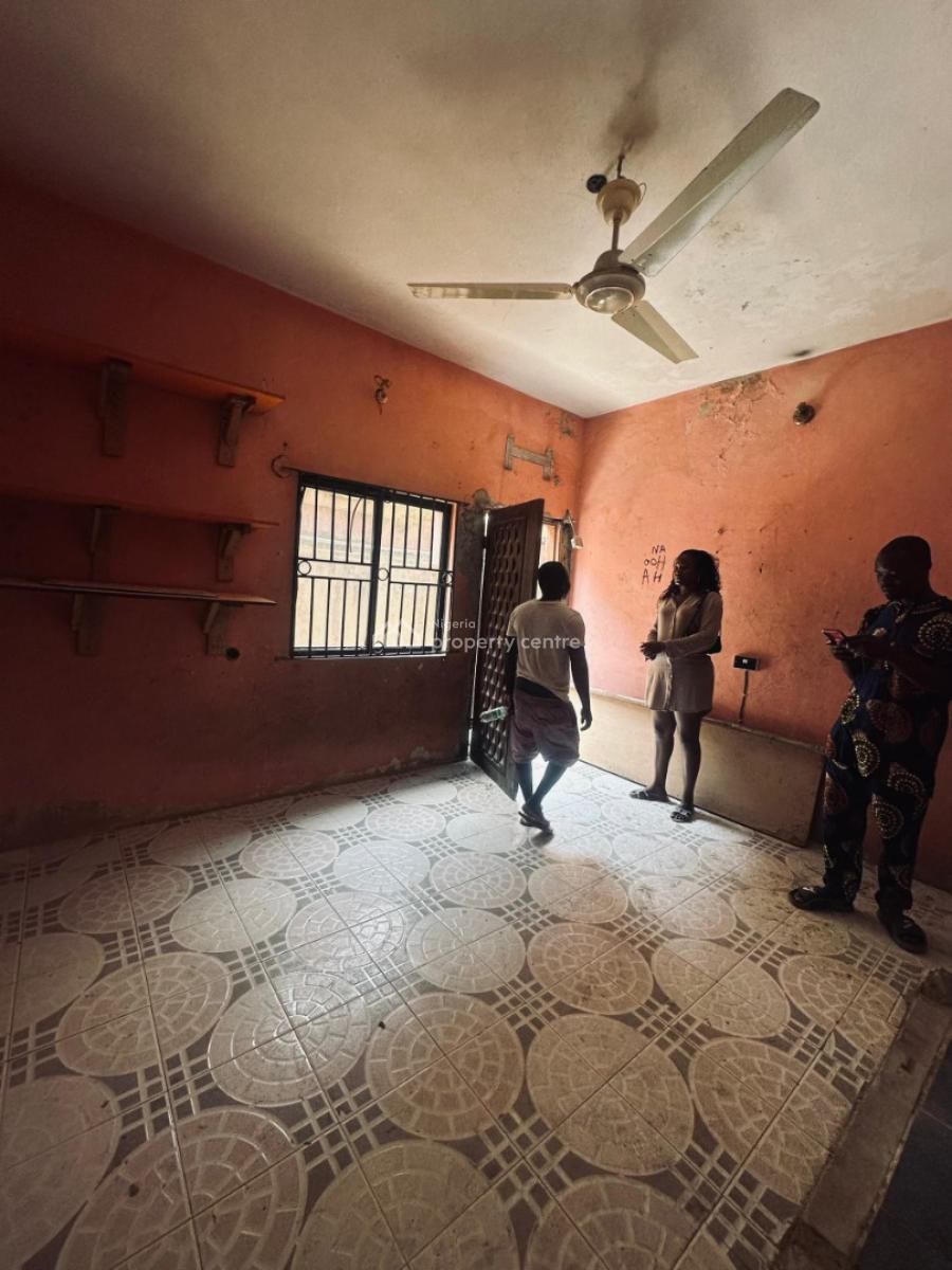 Selfcon 22)24hrs Accessible Location, Thomas, Ajah, Lagos, House for Rent